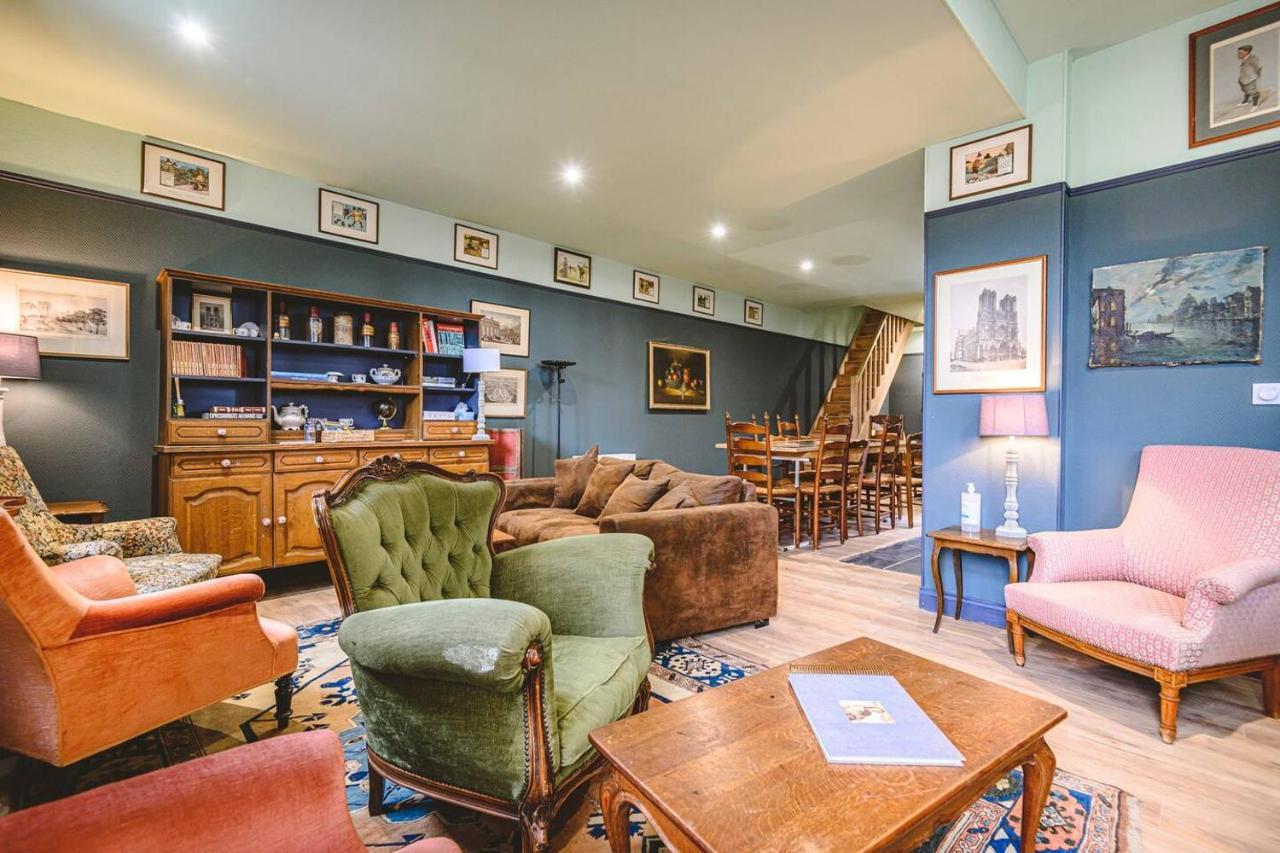 Suite Grand Siecle Ch - Reims Centre Ville Екстер'єр фото