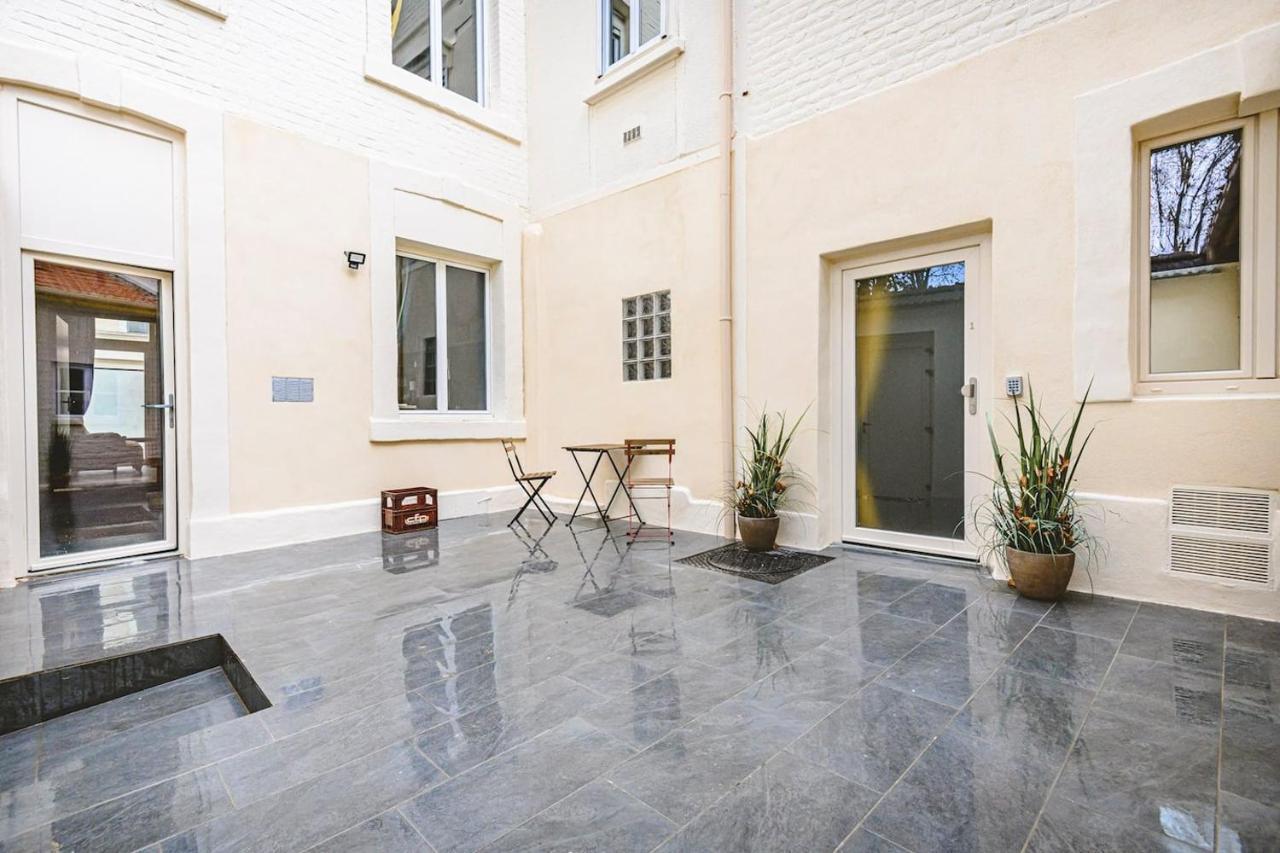 Suite Grand Siecle Ch - Reims Centre Ville Екстер'єр фото